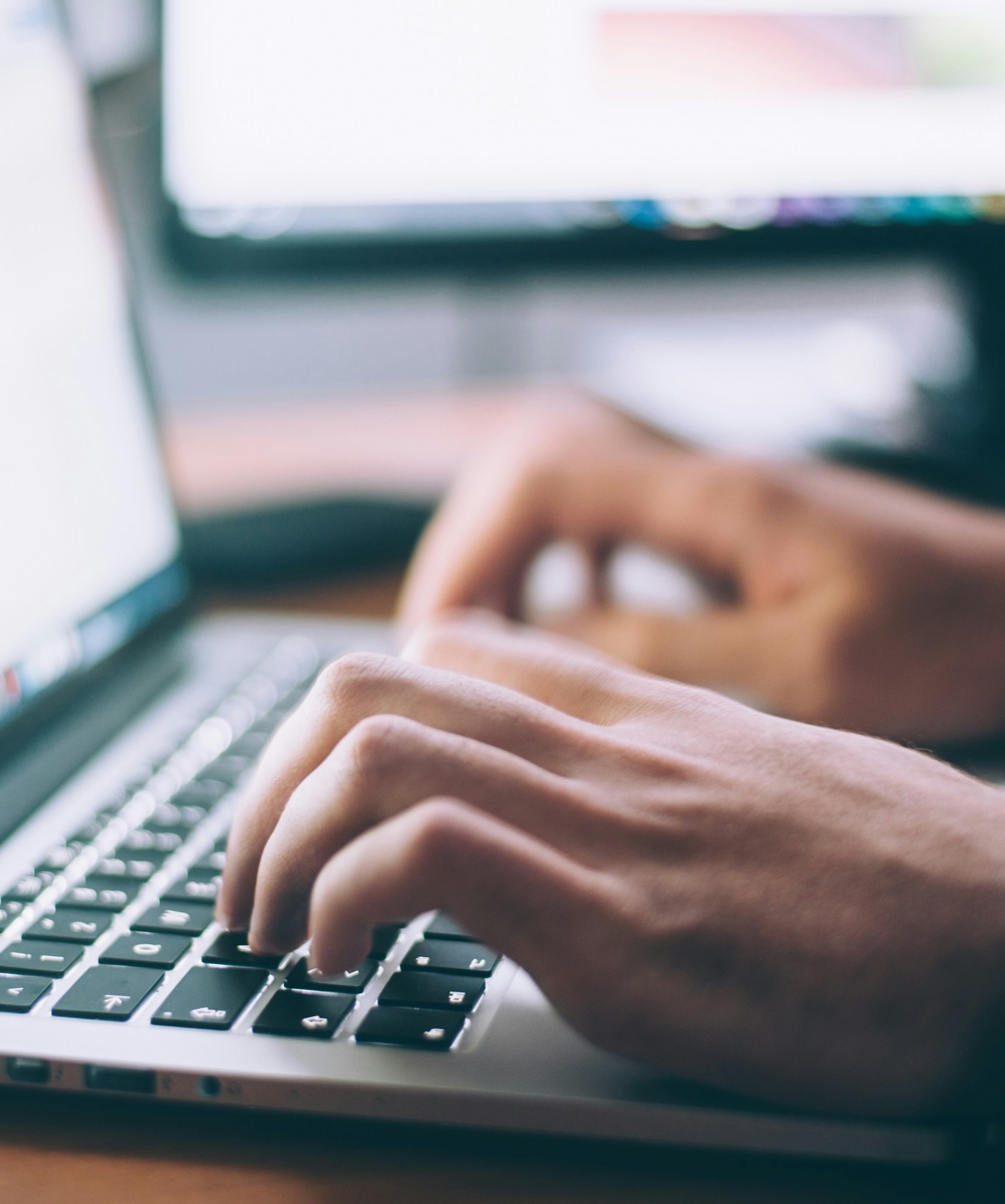 glenn-carstens-peters-npxXWgQ33ZQ-unsplash-1